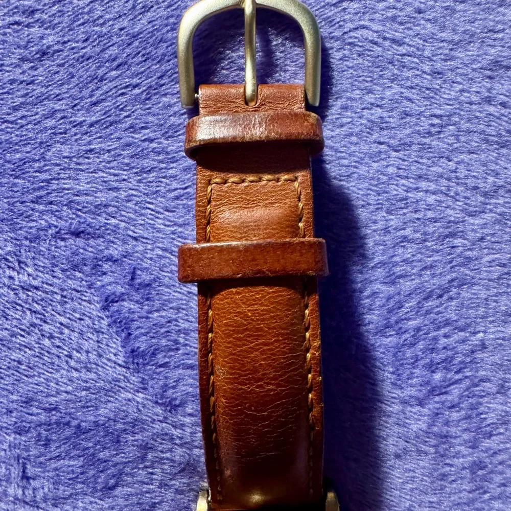 1990 Disney’s Winnie the Pooh Watch with Original Brown Leather Strap